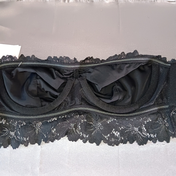 Auden Lace Strapless Underwire Bra Black XS Unlined Bandeau Bra Summer Classic - Picture 3 of 6